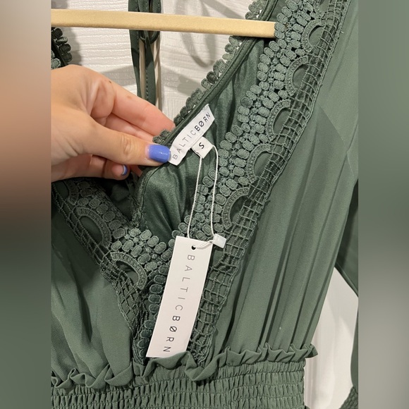 Baltic Born Dress - Picture 5 of 7